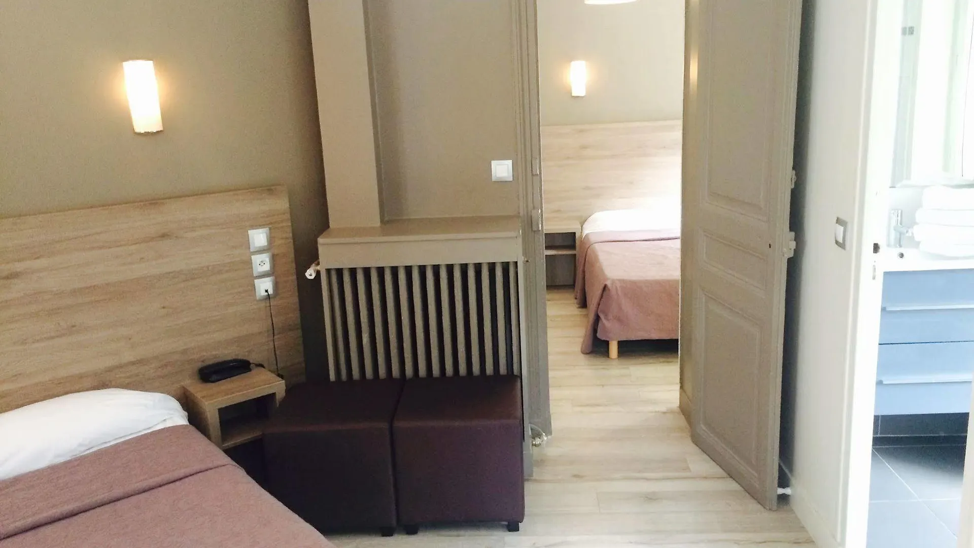 Hotel Grand Magenta